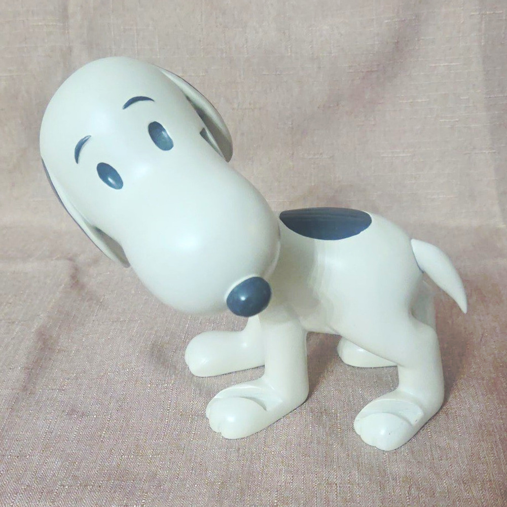 Hallmark Peanuts Snoopy 4x6 Picture Frame Holder Figurine Photo Display READ